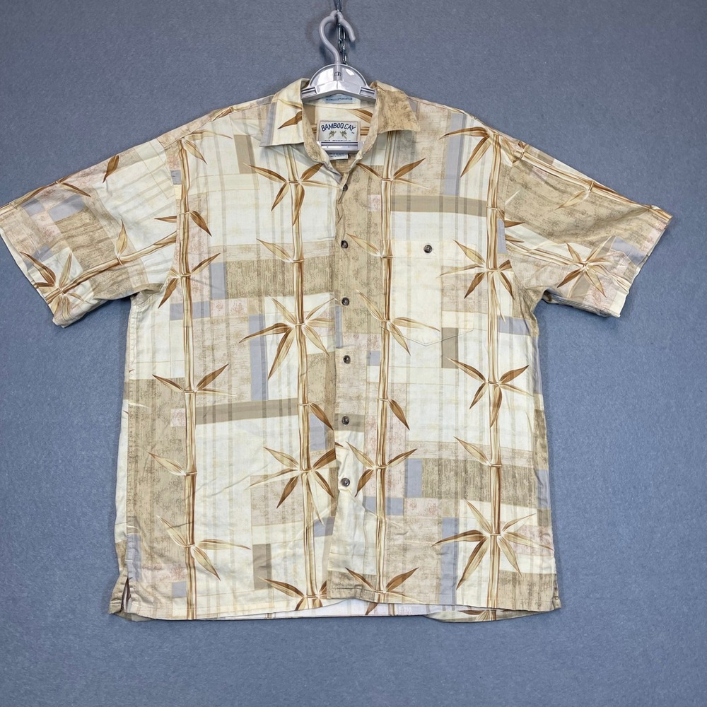 Bamboo Cay Shirt Mens Medium Beige Tan‎ Camp Hawaiian Resort Sateen Bamboo Print